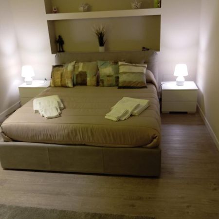 La Casa Di Peppe Apartment Bari Ngoại thất bức ảnh