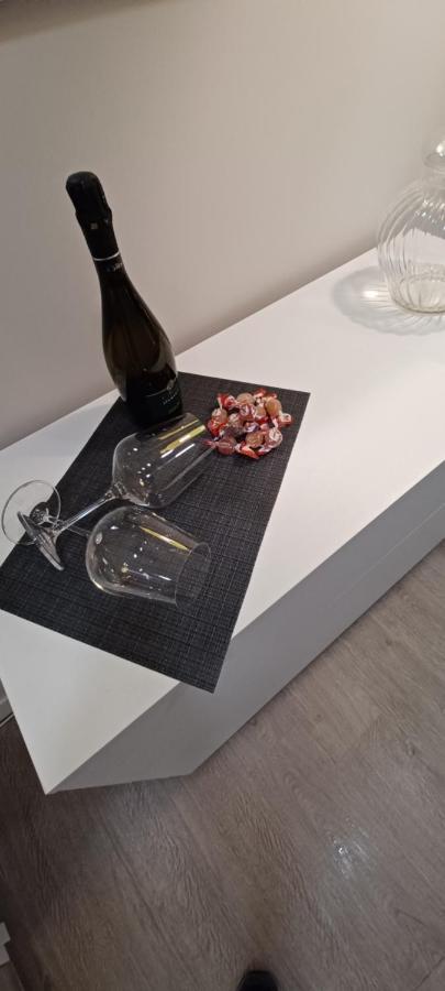 La Casa Di Peppe Apartment Bari Ngoại thất bức ảnh
