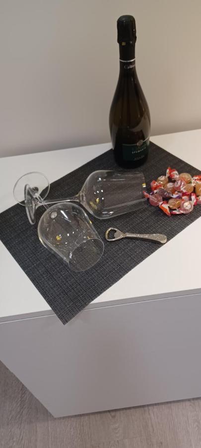 La Casa Di Peppe Apartment Bari Ngoại thất bức ảnh